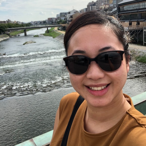 Meet your Posher, Helen - Picture 1 of 1